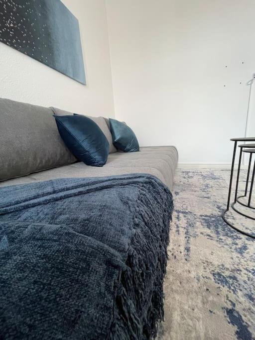 Lucky Ls10 - Vollausstattung - Zentrum - Aufzug - Grosse Kueche - 2 - Smart-tv Apartment Magdeburg